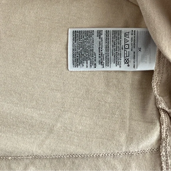 Old Navy cream Tee 3X plus sz. - Picture 4 of 6